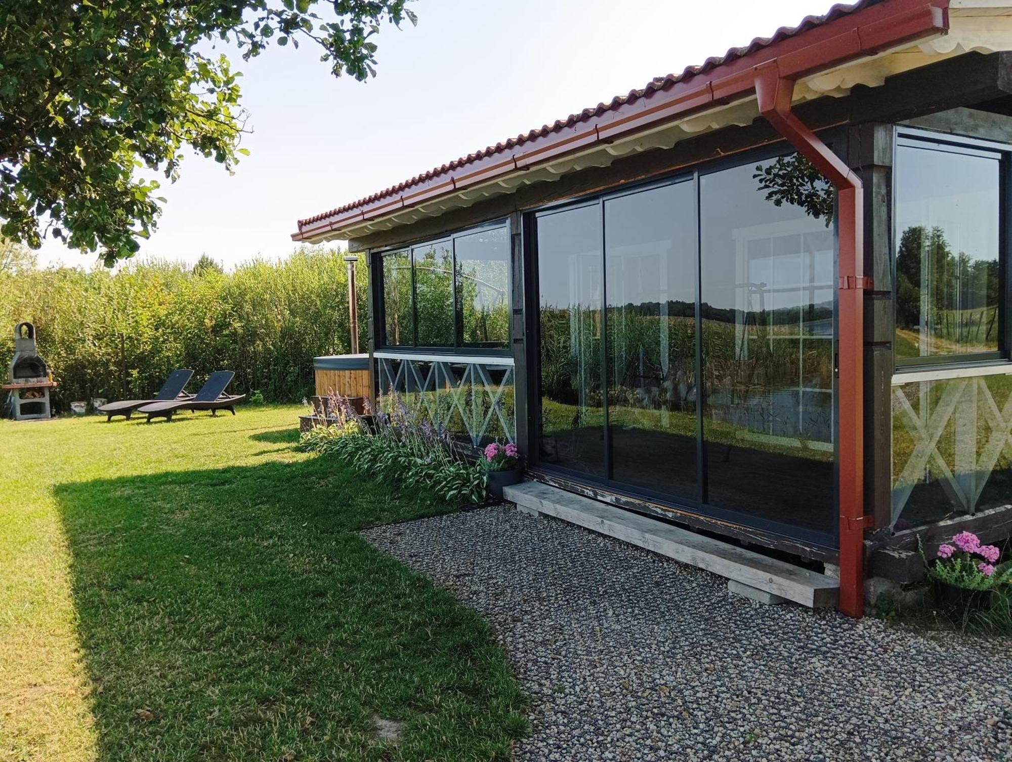 Chill House *