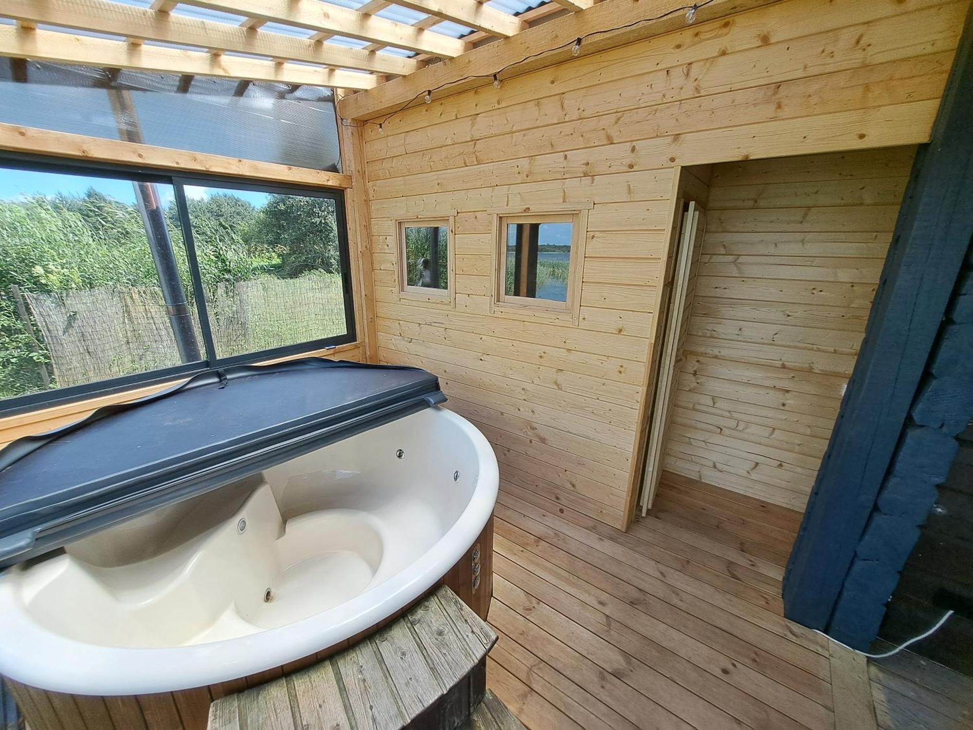 Chill House Villa *